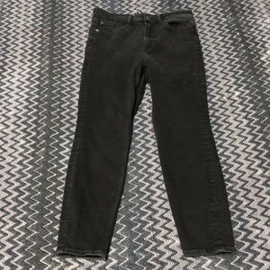 Women’s Gap Denim Size 6 “Short” Jeggings